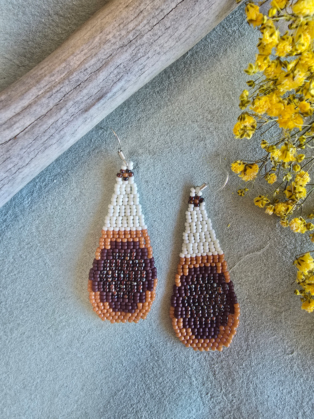 Sun Catcher in Maroon Transparent Picasso