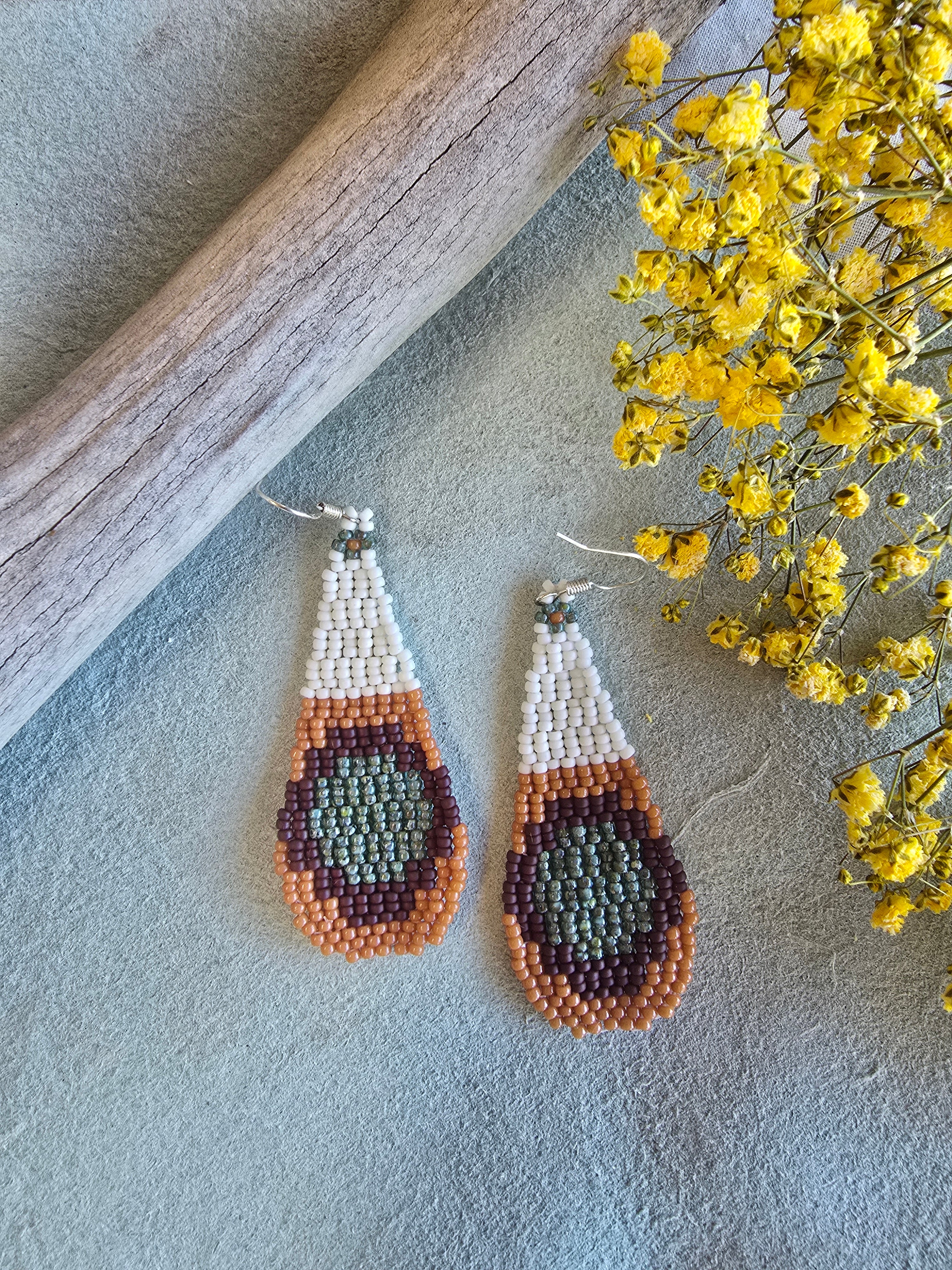 Sun Catcher in Transparent Turquoise Picasso